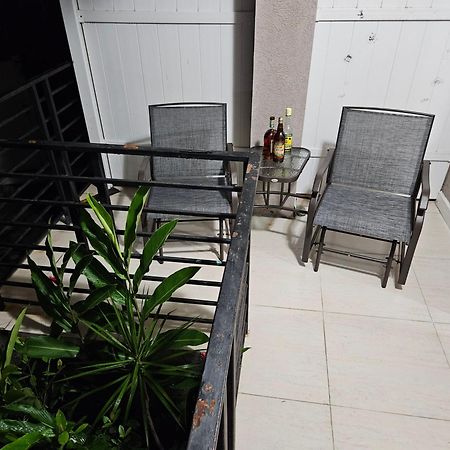 Ramzie'S Place คิงส์ตัน ภายนอก รูปภาพ